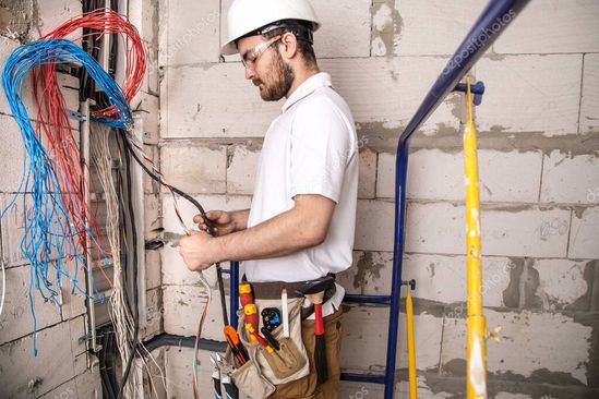 Experienced Electricians